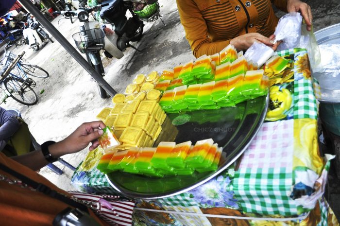Top street food under 20 cent in Hoi An